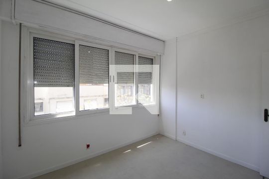 Quarto 1 de apartamento para alugar com 3 quartos, 101m² em Cais do Porto, Porto Alegre