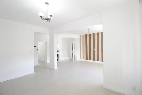 Sala de apartamento para alugar com 3 quartos, 101m² em Cais do Porto, Porto Alegre