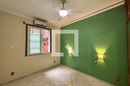 Quarto 1 de apartamento à venda com 3 quartos, 100m² em Ipanema, Rio de Janeiro
