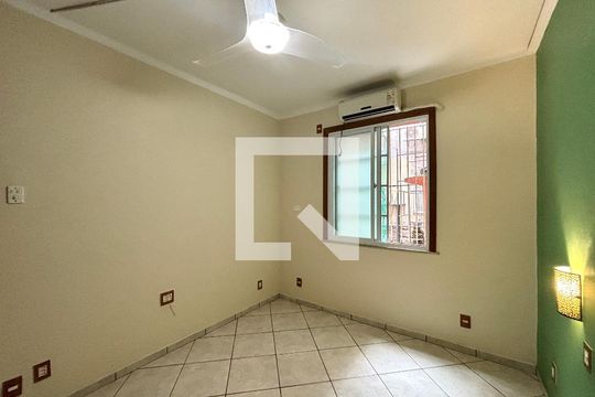Quarto 1 de apartamento à venda com 3 quartos, 100m² em Ipanema, Rio de Janeiro