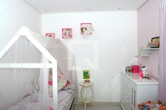 Quarto 1 de casa à venda com 3 quartos, 300m² em Goiânia, Belo Horizonte