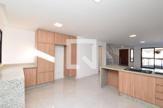 Sala/Cozinha de casa para alugar com 3 quartos, 225m² em Tingui, Curitiba