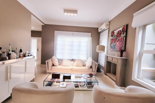 Sala de casa de condomínio à venda com 4 quartos, 439m² em Sítios de Recreio Gramado, Campinas