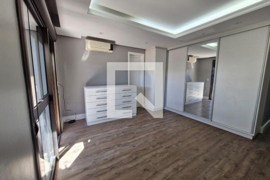 Quarto 1 de apartamento à venda com 3 quartos, 215m² em Boa Vista, Porto Alegre