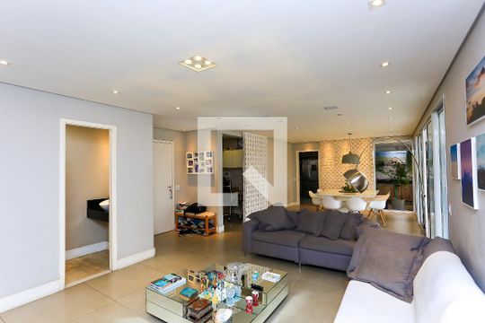 Sala de apartamento à venda com 3 quartos, 177m² em Jardim Monte Kemel, São Paulo