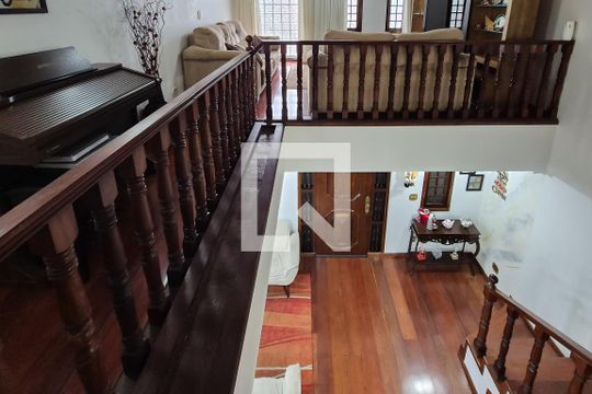 corredor de casa à venda com 3 quartos, 242m² em Paulicéia, São Bernardo do Campo