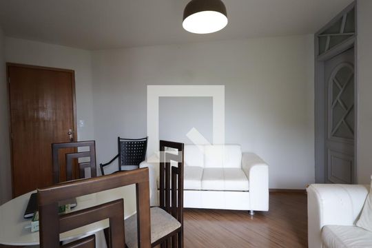 Sala de apartamento à venda com 2 quartos, 63m² em Jardim Taboao, São Paulo