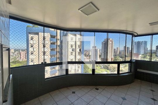 Sacada - Sala de apartamento à venda com 3 quartos, 187m² em Santo Afonso, Novo Hamburgo