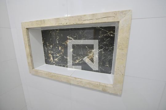 Banheiro da Suíte de casa à venda com 3 quartos, 132m² em Jardim Balneario Meia Ponte, Goiânia