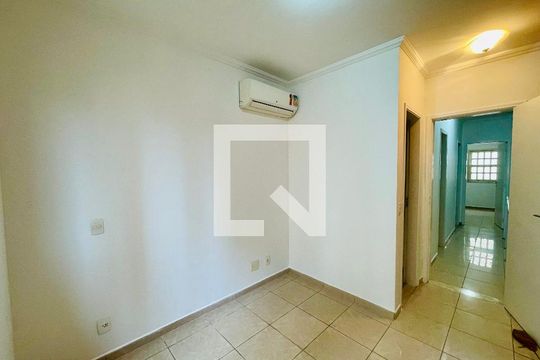 Suíte de casa de condomínio à venda com 3 quartos, 210m² em Ponte Grande, Guarulhos