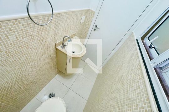 Lavabo de casa de condomínio à venda com 3 quartos, 210m² em Ponte Grande, Guarulhos