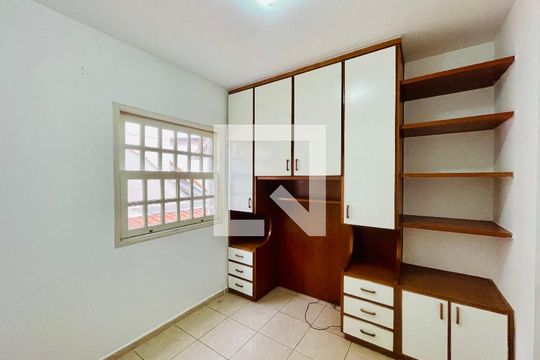 Quarto 1 de casa de condomínio à venda com 3 quartos, 210m² em Ponte Grande, Guarulhos