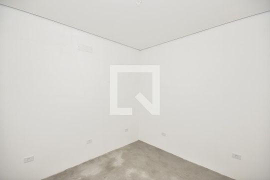 Suíte 1 de casa de condomínio à venda com 2 quartos, 80m² em Jardim Monte Kemel, São Paulo