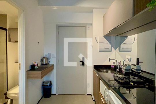 Studio de kitnet/studio para alugar com 1 quarto, 22m² em Jardim Paulista, São Paulo
