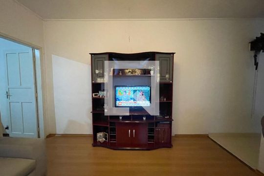 Sala de casa para alugar com 3 quartos, 80m² em Jardim Luísa, São Paulo