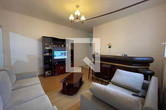 Sala de casa para alugar com 3 quartos, 80m² em Jardim Luísa, São Paulo