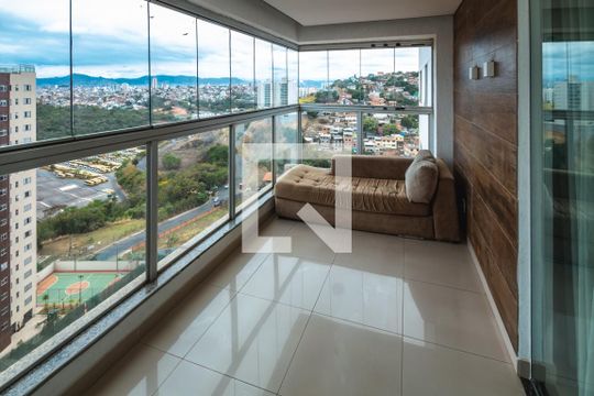 Sacada de apartamento à venda com 4 quartos, 120m² em Ouro Preto, Belo Horizonte