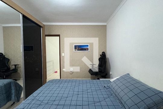 Quarto 1 de casa à venda com 3 quartos, 130m² em Vila Linda, Santo André