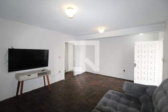 Sala de casa à venda com 3 quartos, 297m² em São Geraldo, Porto Alegre