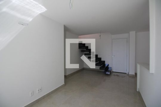 Sala de apartamento à venda com 3 quartos, 144m² em Taquara, Rio de Janeiro