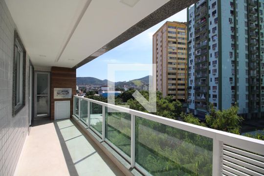 Sala - Varanda de apartamento à venda com 3 quartos, 144m² em Taquara, Rio de Janeiro