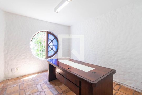 Escritório de casa para alugar com 4 quartos, 700m² em Vila Conceição, Porto Alegre