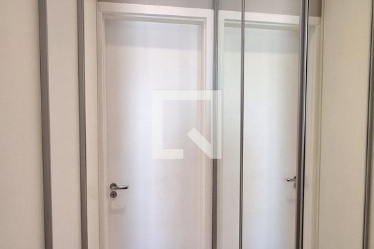 Suíte de apartamento à venda com 2 quartos, 80m² em Vila Caminho do Mar, São Bernardo do Campo