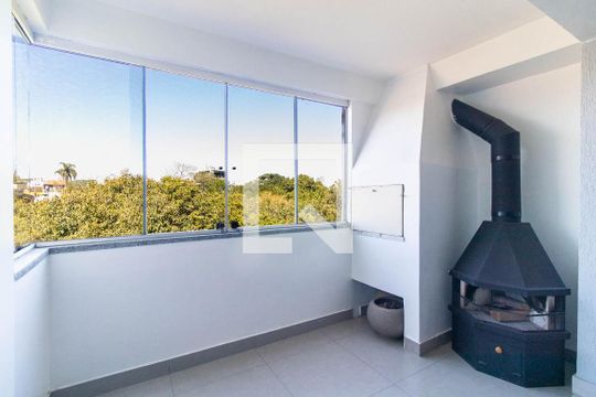 Sala de apartamento para alugar com 2 quartos, 70m² em Nonoai, Porto Alegre