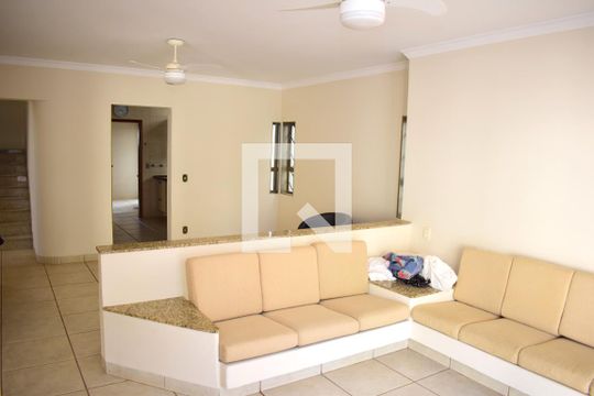 Sala 2 de casa para alugar com 4 quartos, 295m² em Ribeirânia, Ribeirão Preto