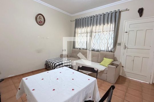 Sala de casa à venda com 2 quartos, 101m² em Vila Satúrnia, Campinas