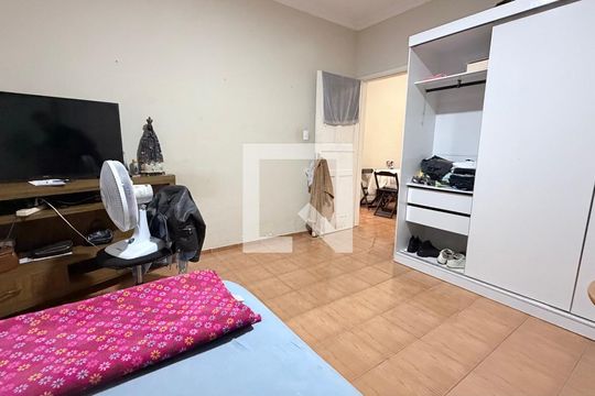 Quarto 1 de casa à venda com 2 quartos, 101m² em Vila Satúrnia, Campinas