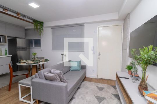 Sala de apartamento para alugar com 2 quartos, 51m² em Vila Ré, São Paulo