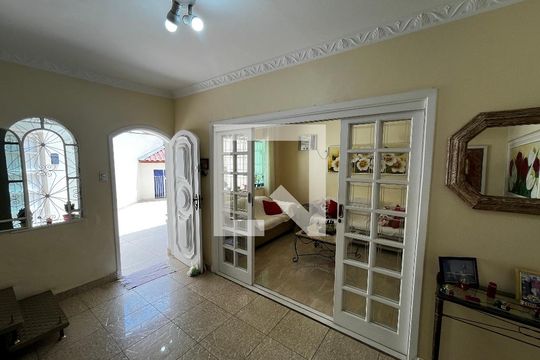 Sala de casa à venda com 3 quartos, 148m² em Lauzane Paulista, São Paulo