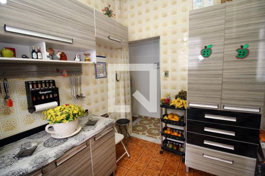 Cozinha de apartamento à venda com 3 quartos, 105m² em Parada de Lucas, Rio de Janeiro