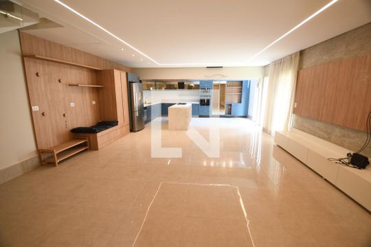 Sala de casa de condomínio à venda com 3 quartos, 280m² em Parque Taquaral, Campinas