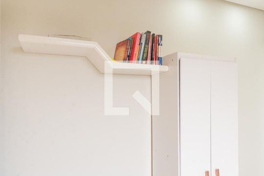 Suíte de apartamento para alugar com 1 quarto, 65m² em Jardim Pauliceia, Campinas