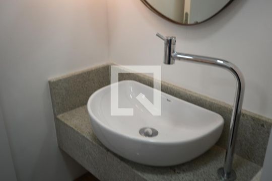 Lavabo de apartamento para alugar com 3 quartos, 105m² em Nova Campinas, Campinas