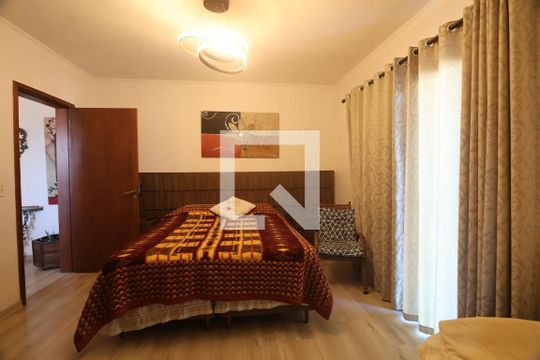Suíte 1 de casa à venda com 3 quartos, 170m² em Mato Grande, Canoas