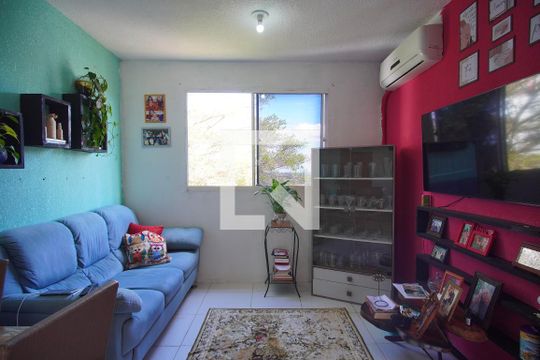 Sala de apartamento à venda com 2 quartos, 42m² em Santo Afonso, Novo Hamburgo