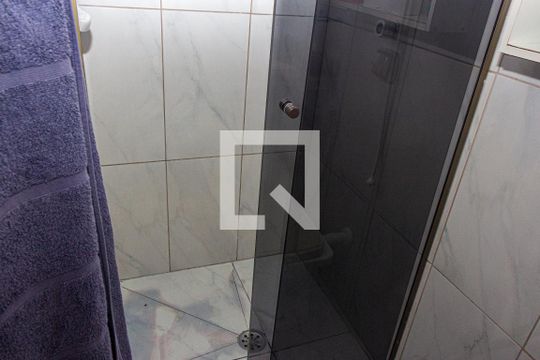Banheiro da Suíte 3 de casa à venda com 3 quartos, 80m² em Vila Marari, São Paulo