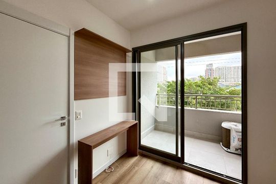 Sala de apartamento à venda com 1 quarto, 32m² em Campo Belo, São Paulo