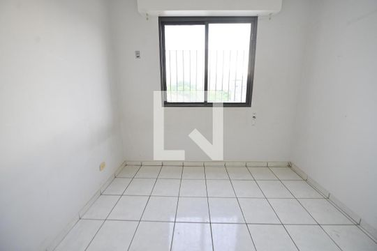 Quarto 1 de apartamento à venda com 3 quartos, 80m² em Setor Central, Goiânia