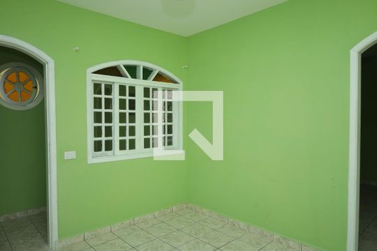 Sala de casa para alugar com 2 quartos, 65m² em Cidade Líder, São Paulo
