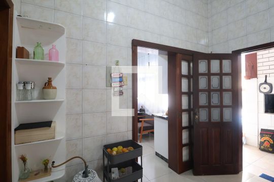 Área de Serviço de casa à venda com 4 quartos, 345m² em São José, Canoas