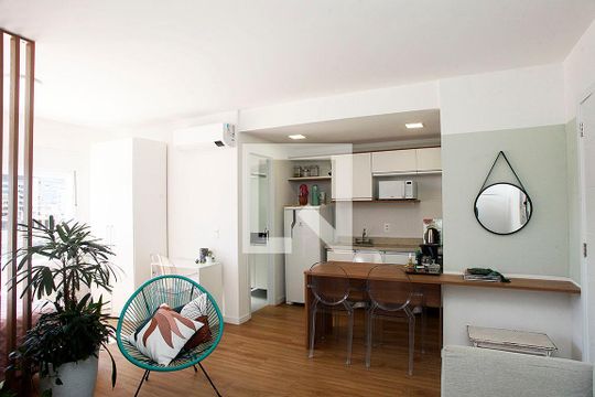 Studio  de kitnet/studio à venda com 1 quarto, 34m² em Cidade Baixa, Porto Alegre