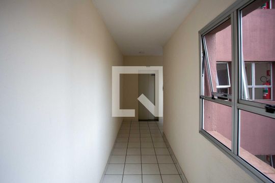Hall de entrada de apartamento à venda com 2 quartos, 52m² em Centro, Diadema