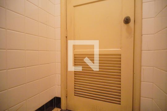 Lavabo de casa à venda com 5 quartos, 380m² em Centro, São Leopoldo