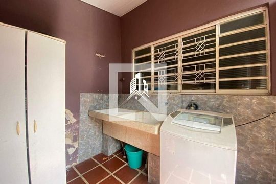 Casa à venda com 5 quartos, 252m² em Jardim Leonor, Campinas