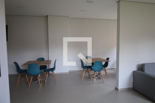 Área comum de apartamento para alugar com 2 quartos, 41m² em Vila Isa, São Paulo