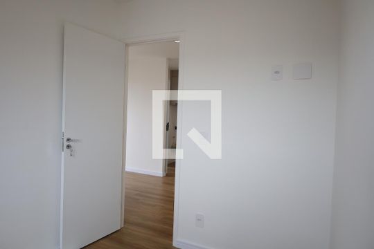 Quarto 1 de apartamento para alugar com 2 quartos, 41m² em Vila Isa, São Paulo